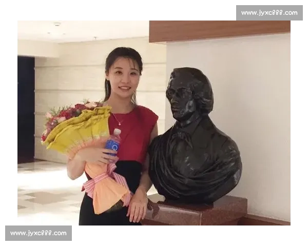 舒曼钢琴比赛：探寻经典与创新的交汇点，见证全球顶尖钢琴家才艺之争